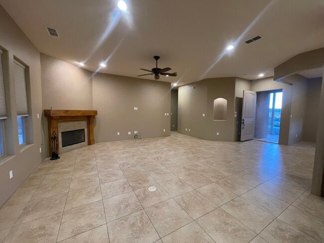 Building Photo - 42 Express Blvd