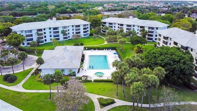 Building Photo - 3635 Whitehall Dr