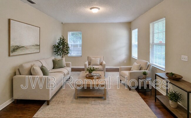 Building Photo - 1609 W 24th St