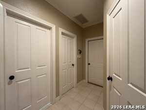 Building Photo - 1000 Dresden Wood Dr