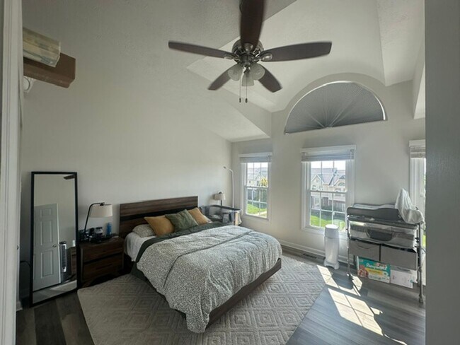 Building Photo - 3024 Estate Dr