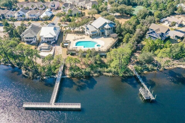 Building Photo - 225 Turtle Cove