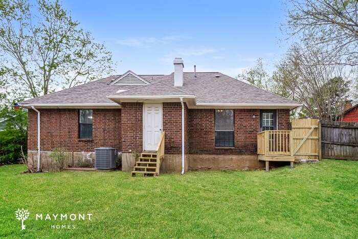 Building Photo - 3970 Almond Cove