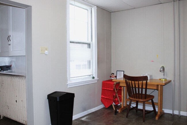 Building Photo - 967-971 Ch ADV RESIDENTIAL