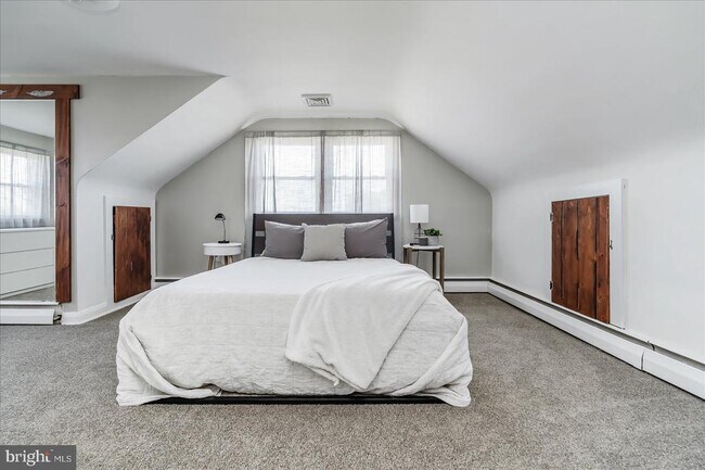 Building Photo - 6934 River Drive Rd