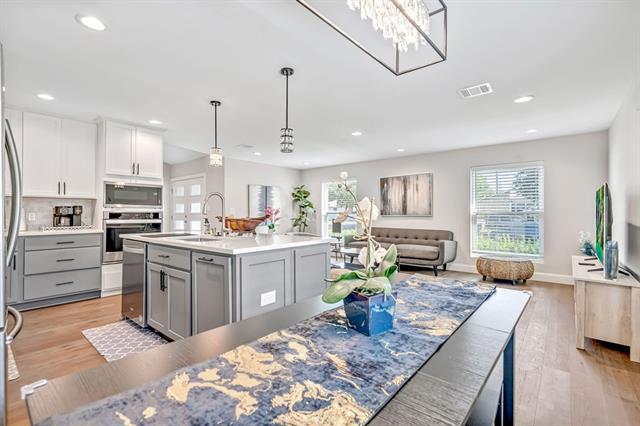 Building Photo - 3151 Kinkaid Dr