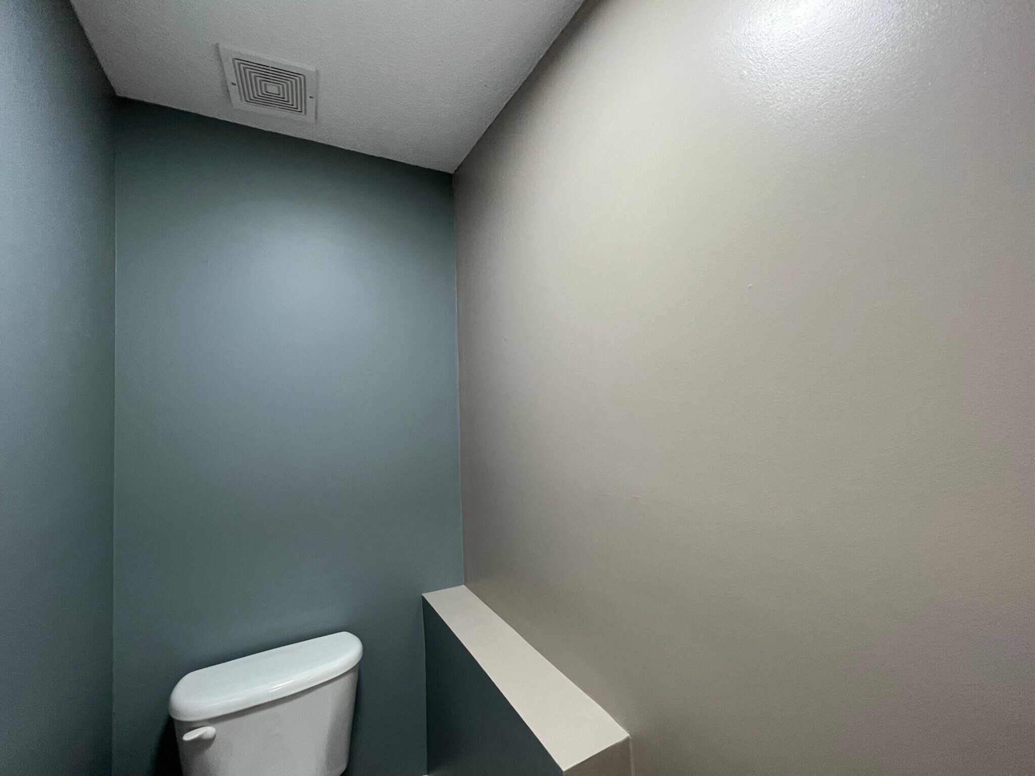 Building Photo - 112 Creekview Trl