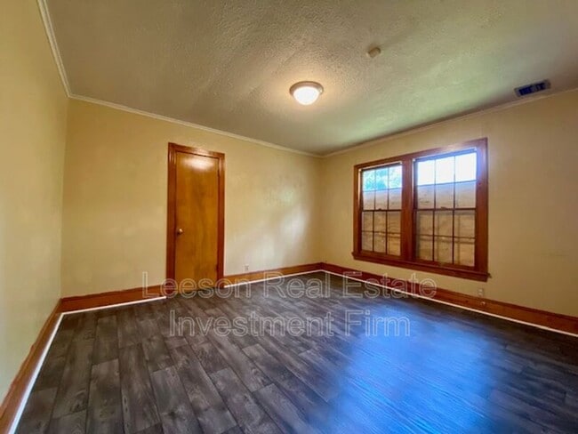 Building Photo - 2528 Westover Rd