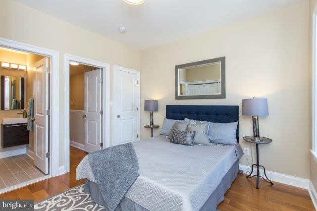 Building Photo - 2026 McClellan St