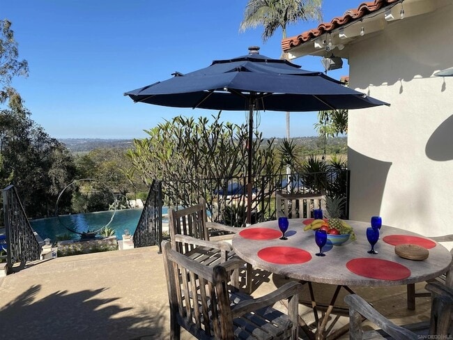 Building Photo - 17090 El Mirador