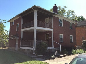 Building Photo - 1356 Dennison Ave