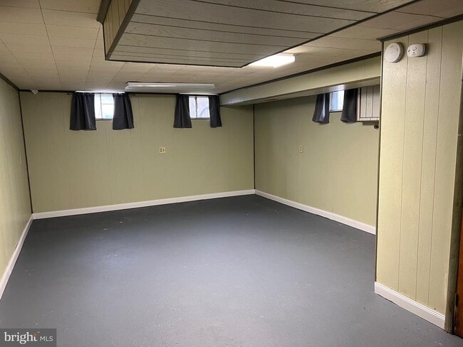 Building Photo - 116 Sylvan Terrace