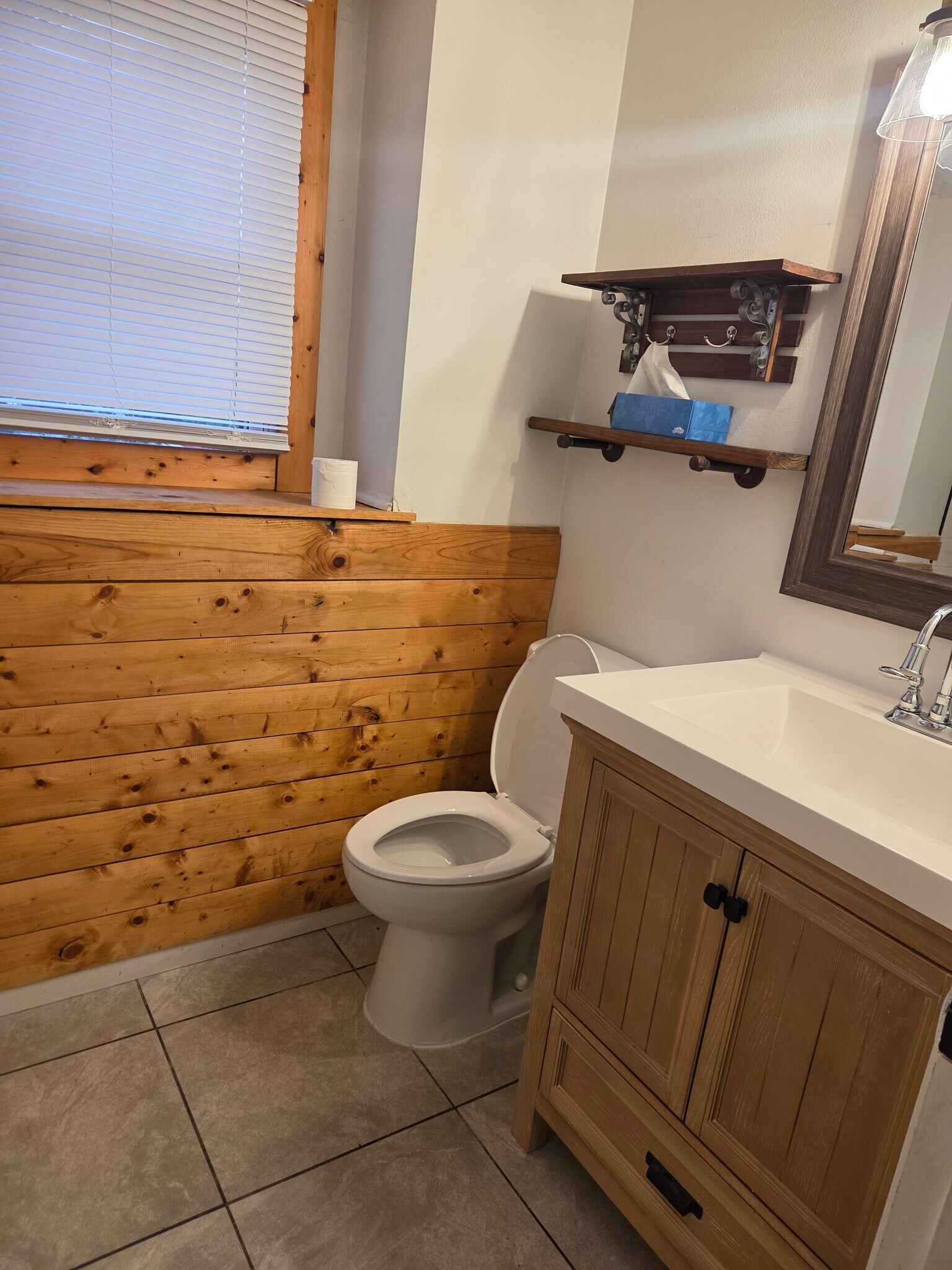 Building Photo - 3608 W 73rd Ct