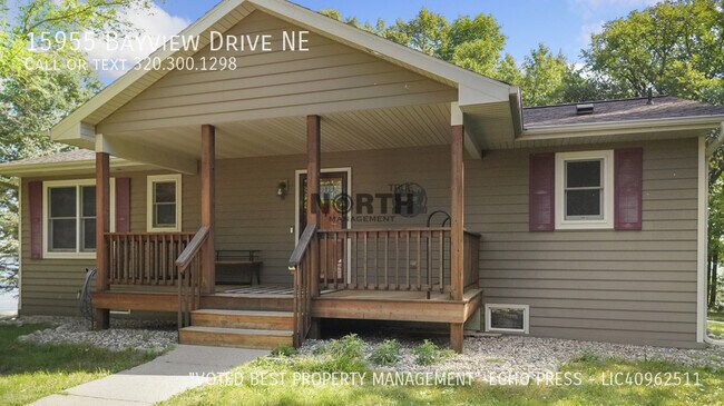 Building Photo - 15955 Bayview Dr NE
