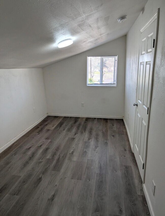 Building Photo - 1139 Franklin St
