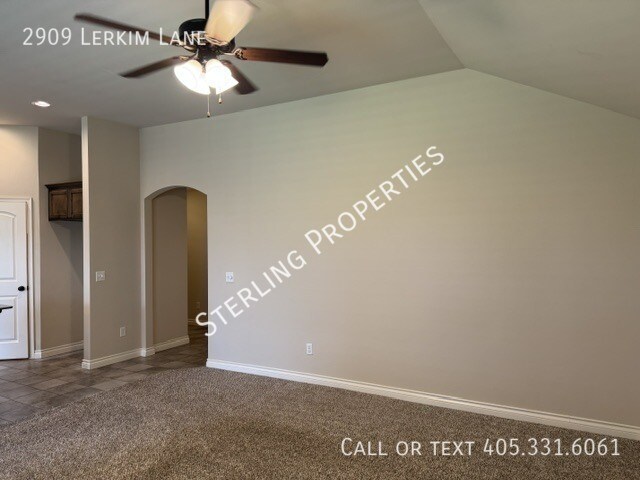 Building Photo - 2909 Lerkim Ln