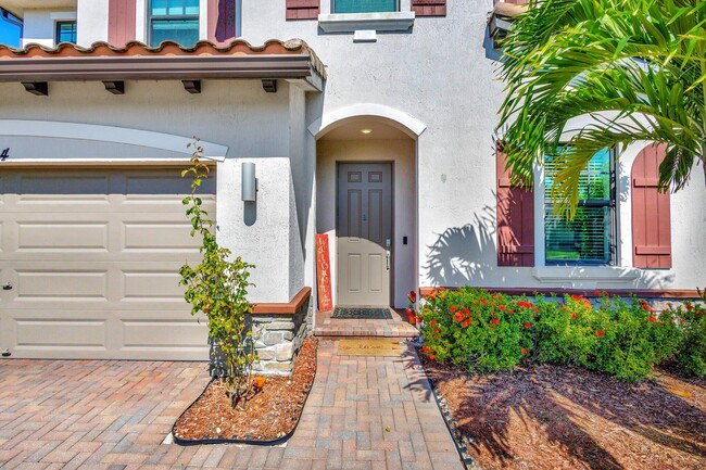 Building Photo - 3244 Dunning Dr