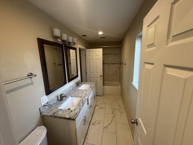 Building Photo - 1776 Pescadero Dr