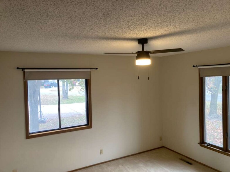 Building Photo - 2342 N Winstead Cir