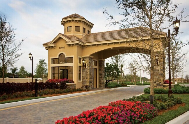 Building Photo - 7865 Jewelwood Dr