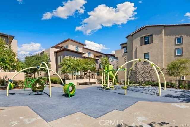 Building Photo - 7368 Solstice Pl