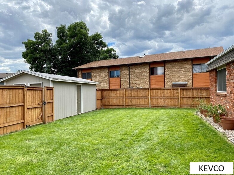Building Photo - 1728 Azalea Dr