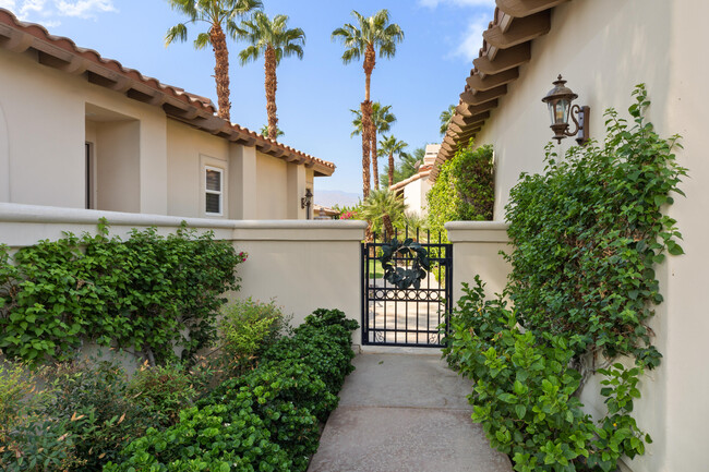 Building Photo - 79953 Rancho La Quinta Dr