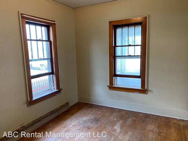 Building Photo - 5 br, 2 bath House - 825 Henrietta Street