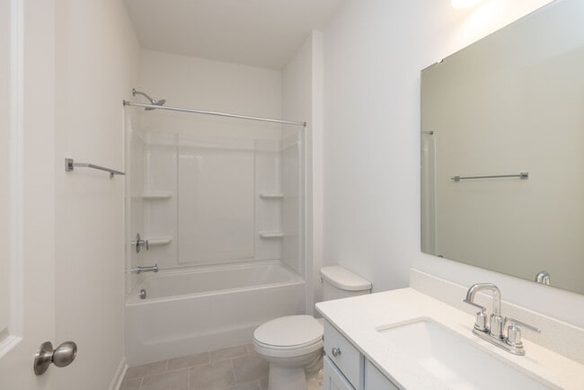 Building Photo - BRAND NEW 3 Bedroom Home - Stonebridge Fairways - Available NOW