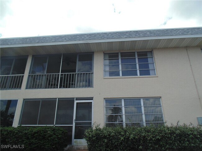 Building Photo - 1807 SE 41st St