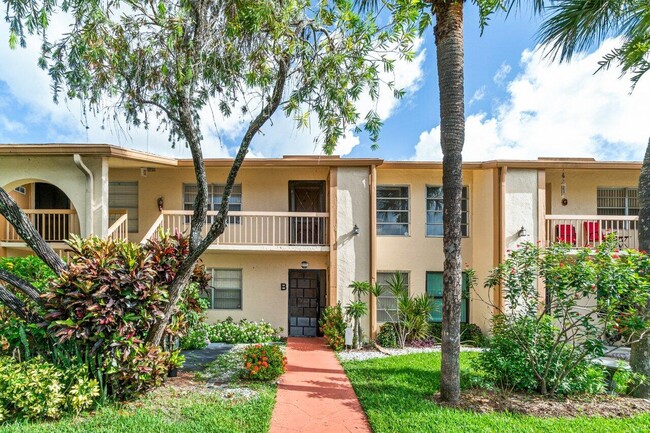 Building Photo - 5710 Princess Palm Ct