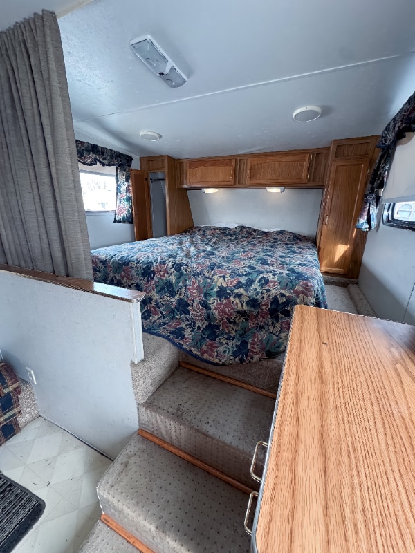 Building Photo - 200 N 28th St