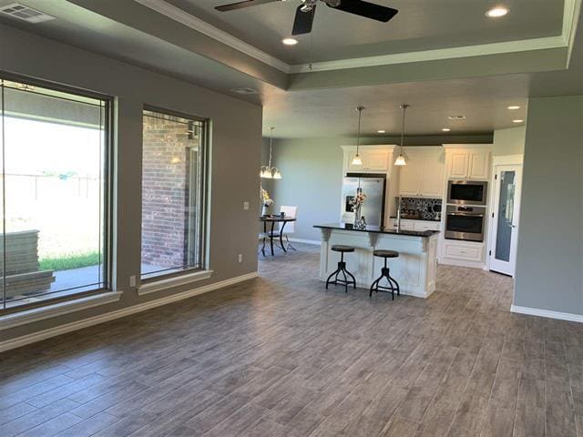 Building Photo - 5380 NE Snowy Owl Rd