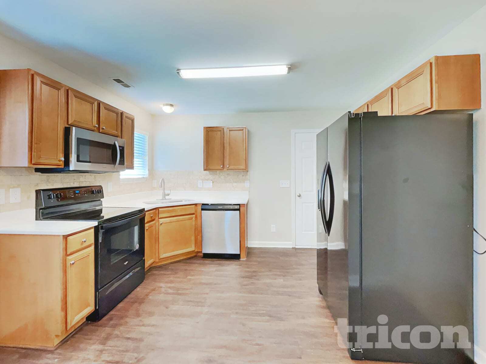 Building Photo - 2004 Blue Rock Ct