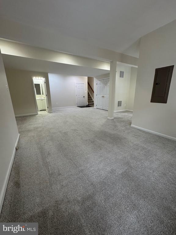 Building Photo - 25192 Whippoorwill Terrace