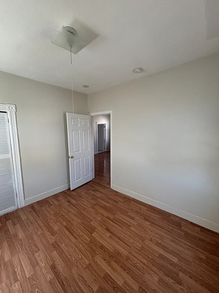 Building Photo - 77 Pekin St