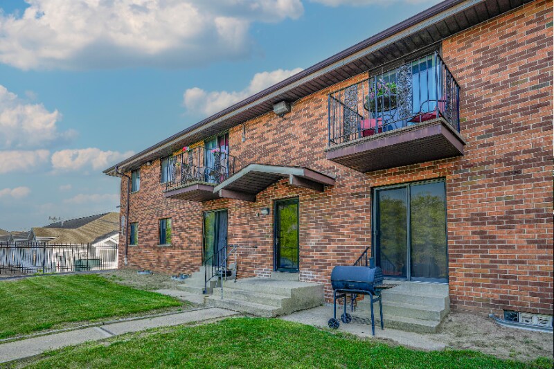 Building Photo - 7512 N Granville Rd