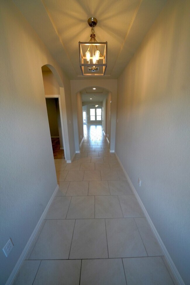 Building Photo - Immaculate First Time Rental in Potranco Run!