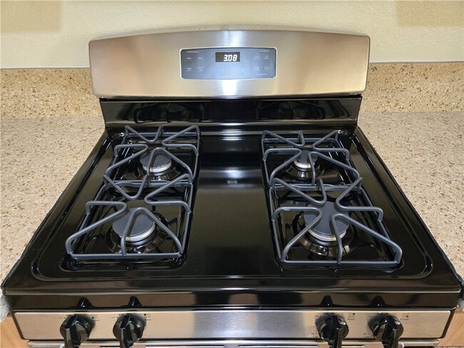 Building Photo - 2624 W Porter Ave