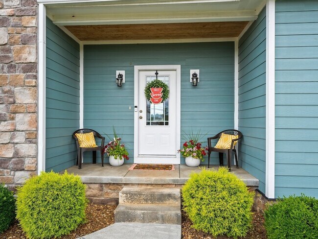 Building Photo - 71 Windjammer Ct