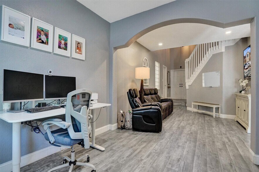 Building Photo - 3467 SW 170th Ter