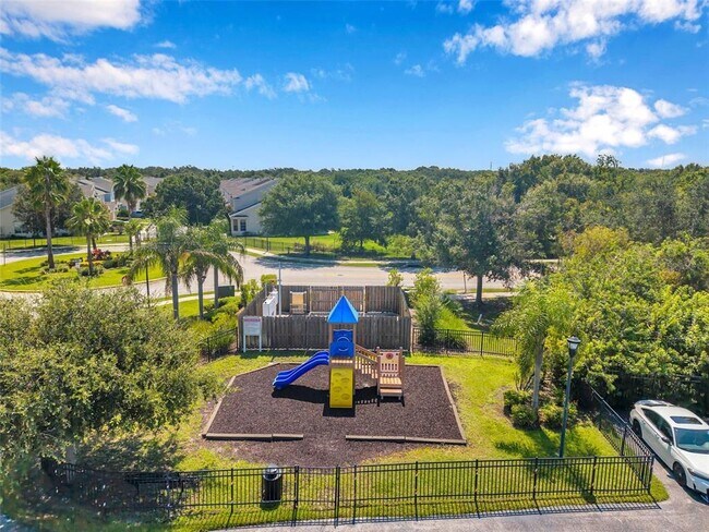 Building Photo - 6449 Cypressdale Dr