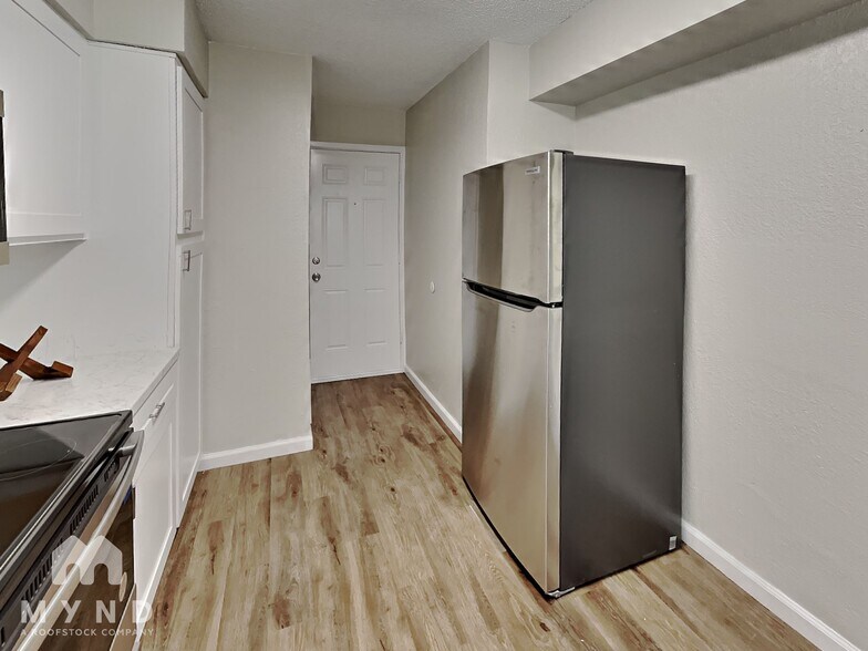 Building Photo - 3256 63rd St