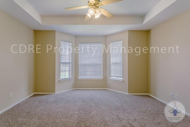 Building Photo - 1211 Limestone Creek Dr