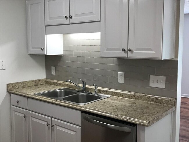 Building Photo - 1019 Daventry Crossing