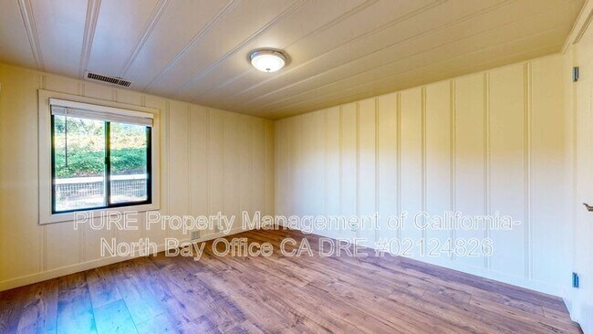 Building Photo - 4939 Dry Creek Rd