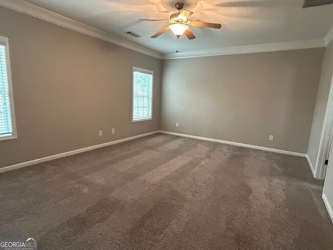 Building Photo - 2220 Copper Trail Ln NE