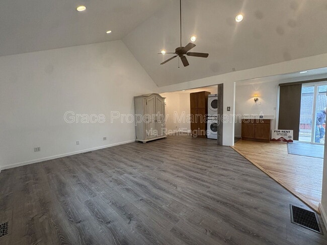 Building Photo - 310 S 2nd Ave