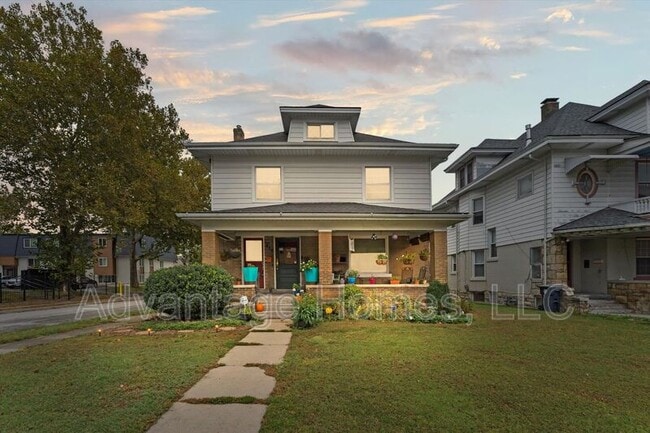 Building Photo - 315 Garfield Ave