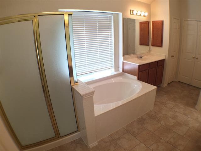 Building Photo - 1512 Endicott Dr